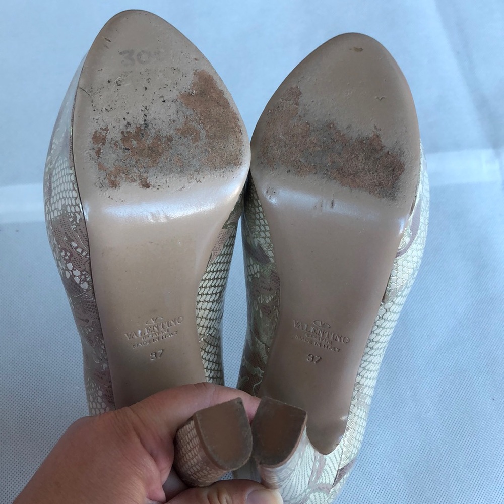Valentino gold and blush platform pumps Size 37 - Picture 5 of 8